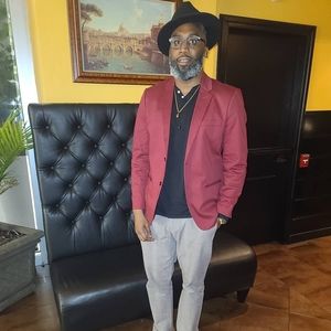 Meet your Posher, Gabriel